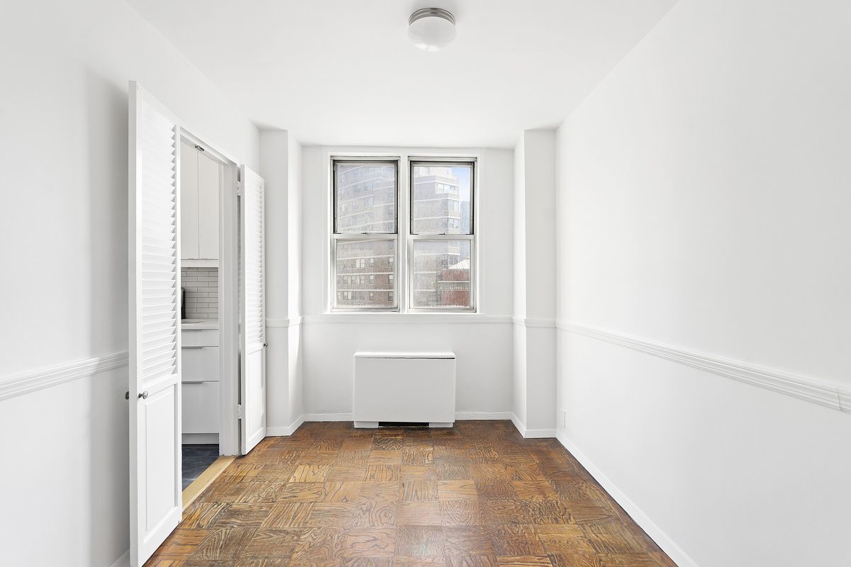 201 East 36th Street, Unit 11A Manhattan, NY 10016 - Photo 5 of 8