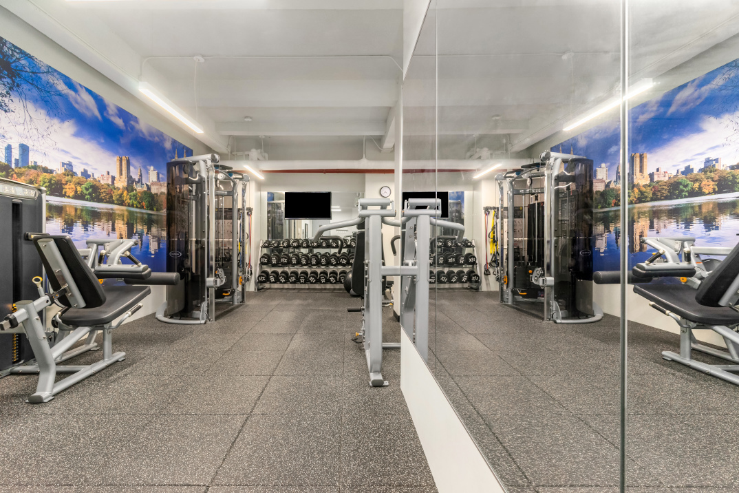 The Caravelle 445 E 86th St, Manhattan, NY 10028 - Photo 2 of 2