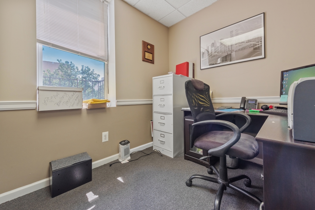 652 4th Avenue Brooklyn, NY 11232 - Photo 14 of 23