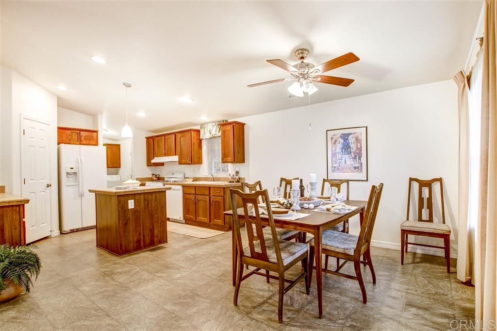 1351 Pepper Drive, Unit 61 El Cajon, CA 92021 - Photo 5 of 23