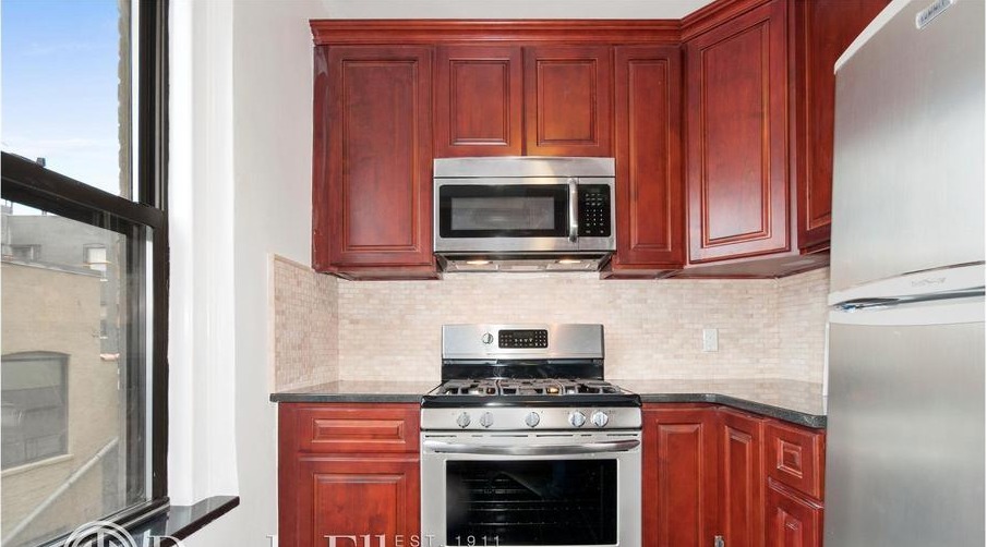 200 West 108th Street, Unit 5F Manhattan, NY 10025 - Photo 5 of 7