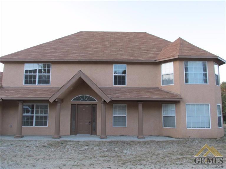 24261 Jacaranda Drive Tehachapi, CA 93561 - Photo 2 of 20