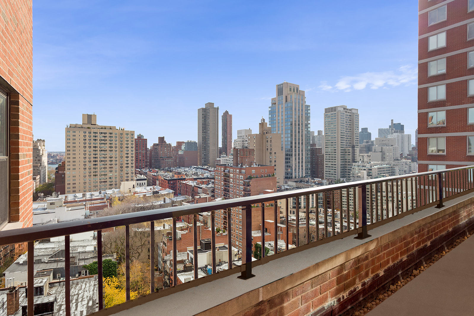 400 East 85th Street, Unit 17A Manhattan, NY 10028 - Photo 3 of 5