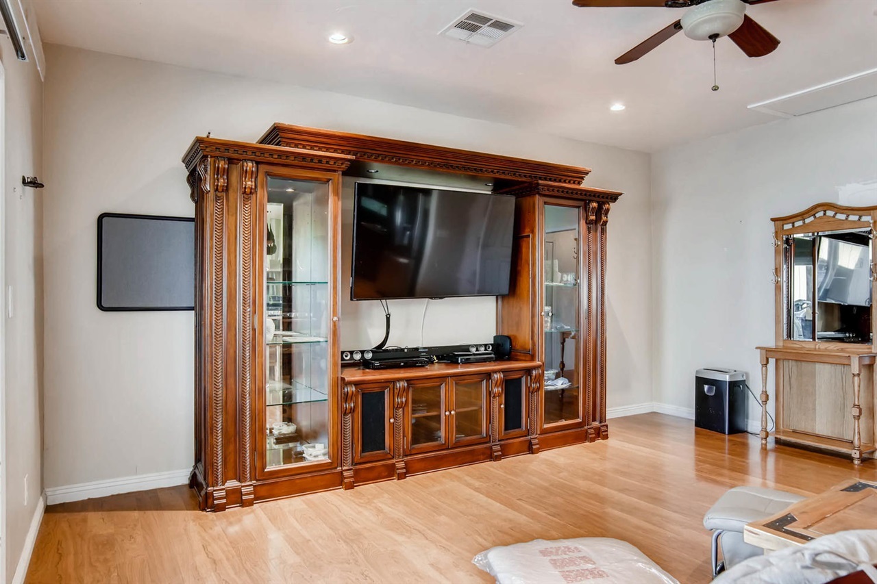 7756 Bendigo Road San Diego, CA 92126 - Photo 12 of 24