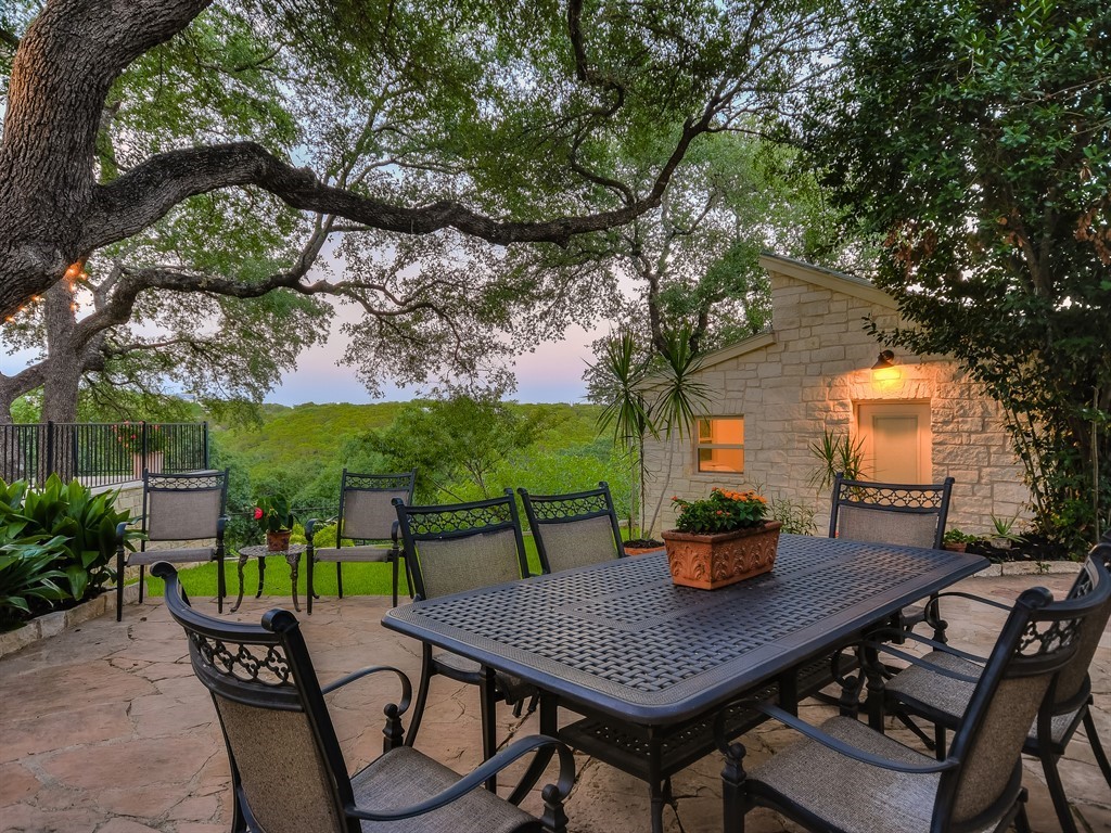 805 Crystal Mountain Drive Austin, TX 78733 - Photo 29 of 38
