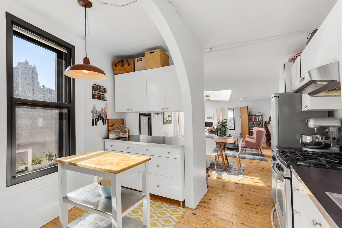 300 West Broadway, Unit 4 Manhattan, NY 10013 - Photo 3 of 5