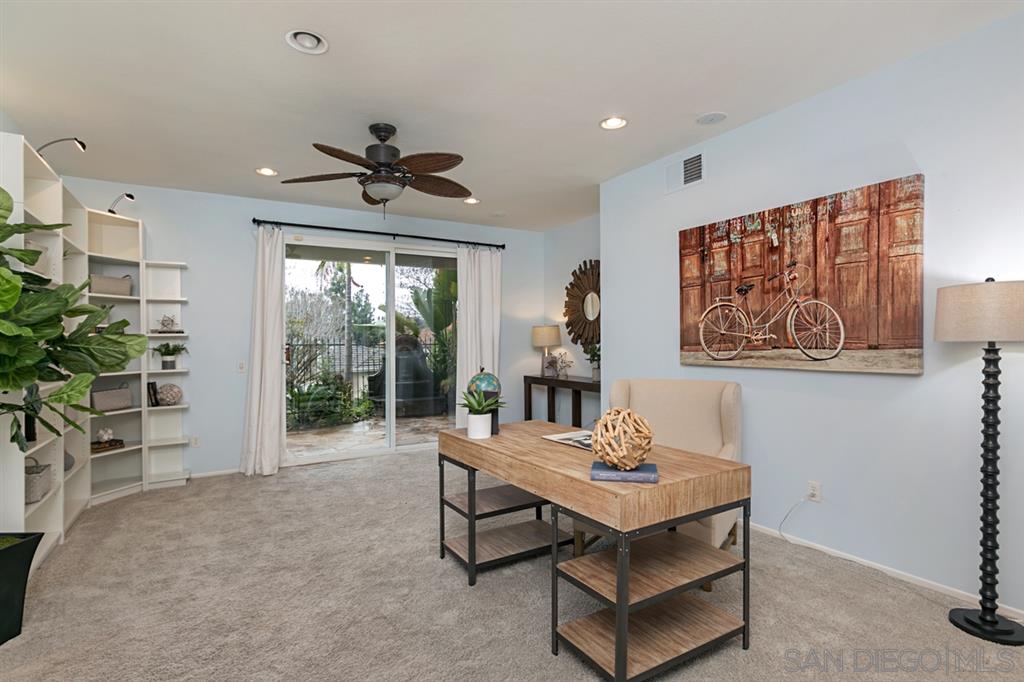 6033 Oakgate Row La Jolla, CA 92037 - Photo 16 of 25 Large versatile area to be used as tv/entertainment center, office area, home gym, nursery, yoga studio, or converted into another bedroom