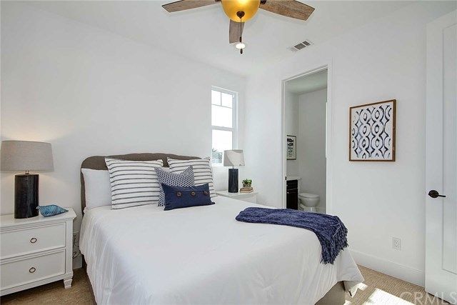 $1,250,000 | 353 East 18th Street, Unit C, Costa Mesa, CA 92627