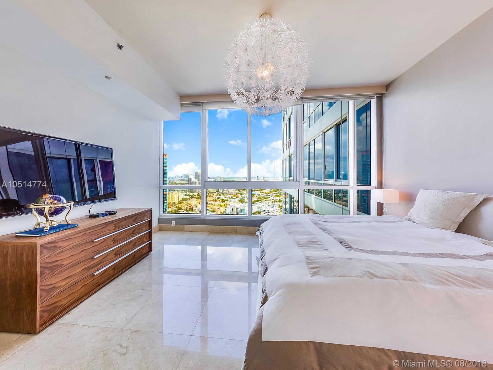 100 South Pointe Drive, Unit 3201 Miami Beach, FL 33139 - Photo 7 of 28