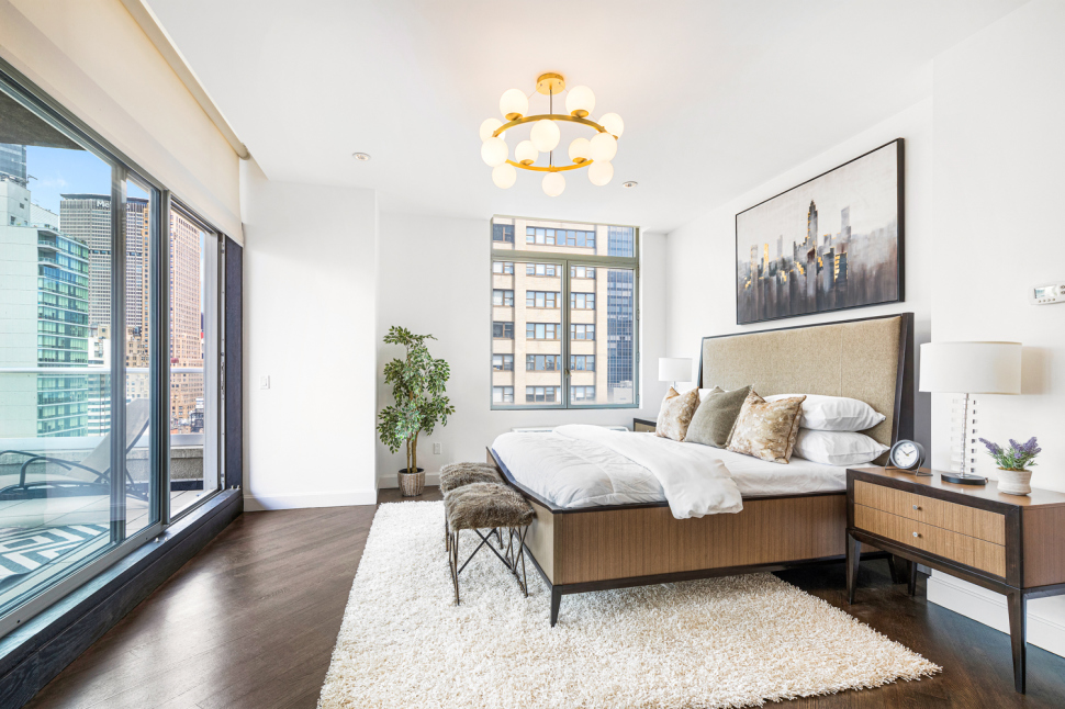 556 3rd Avenue, Unit PHA2 Manhattan, NY 10016 - Photo 2 of 14