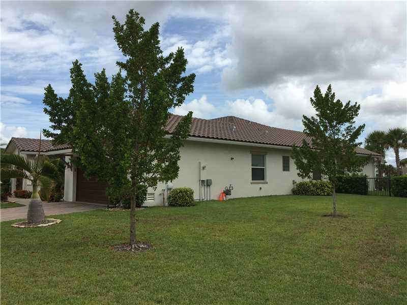 Heron Bay Parkland, FL 33076 - Photo 4 of 25