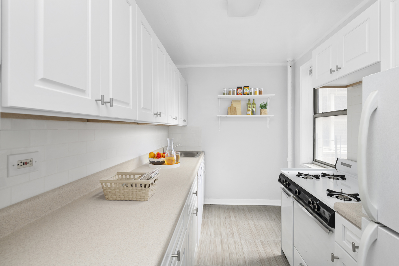 180 Van Cortlandt Park South, Unit 2D Bronx, NY 10463 - Photo 4 of 8