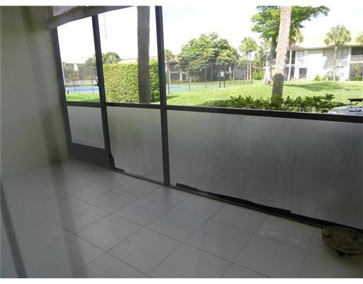 159 Northwest 70th Street, Unit 409 Boca Raton, FL 33487 - Photo 2 of 2
