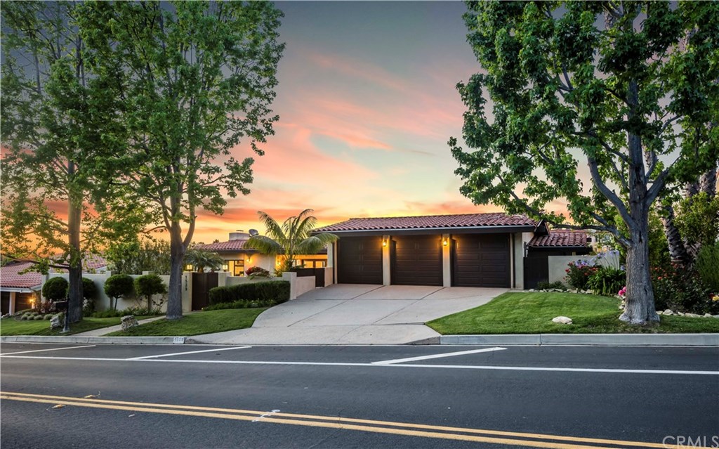 1539 Vía Coronel Palos Verdes Estates, CA 90274 - Photo 14 of 29