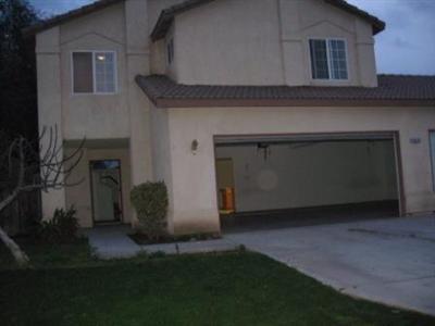 4215 Berkshire Road Bakersfield, CA 93313 - Photo 1 of 8 Gallery Image 1