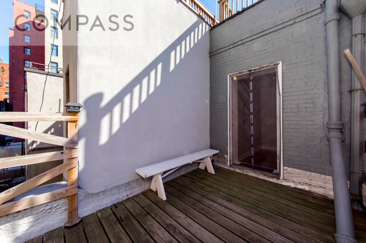 223 West 79th Street, Unit 5 Manhattan, NY 10024 - Photo 2 of 9