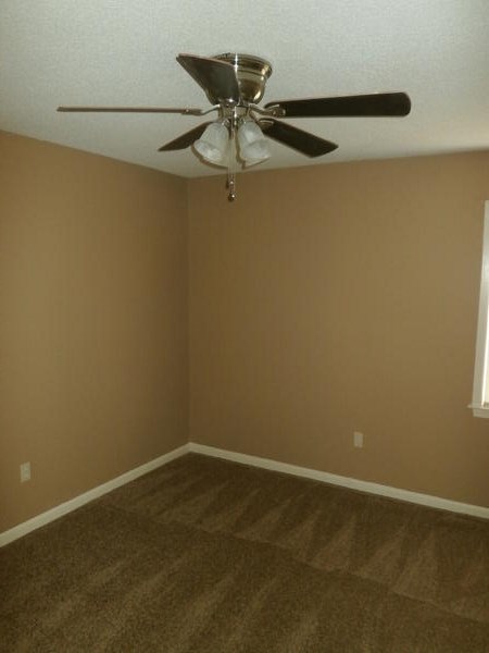 2915 Meadowfair Road Memphis, TN 38118 - Photo 8 of 10 Gallery Image 8