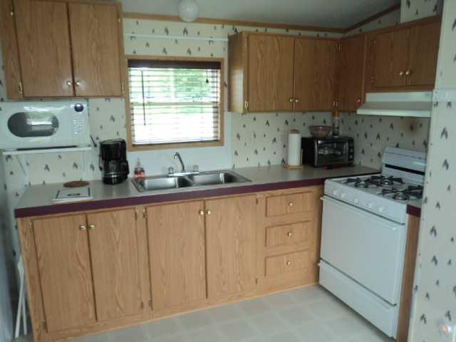 651 Pulaski-mercer Road Mercer, PA 16137 - Photo 2 of 16