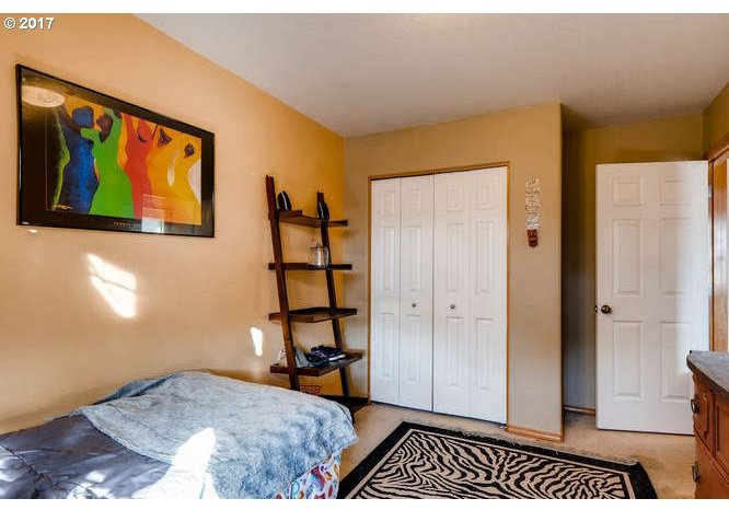 728 Northeast Mariners Loop Portland, OR 97211 - Photo 6 of 13 Gallery Image 6