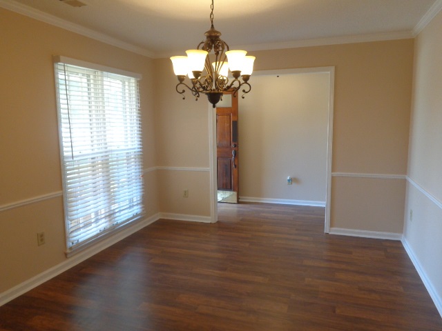 7024 Crestridge Road Memphis, TN 38119 - Photo 2 of 13 Gallery Image 2