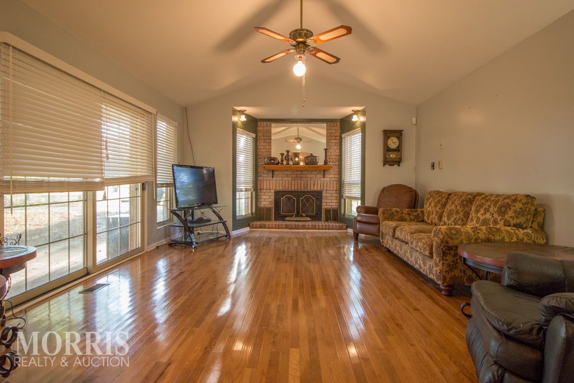 3845 Beaverdam Road Camden, TN 38320 - Photo 15 of 25