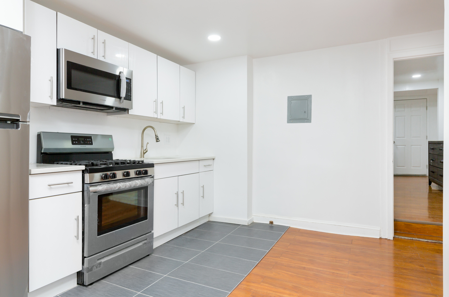 970 Bergen Street, Unit 1 Brooklyn, NY 11216 - Photo 2 of 7