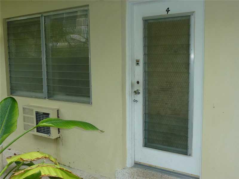 655 Meridian Avenue, Unit 4 Miami Beach, FL 33139 - Photo 2 of 3
