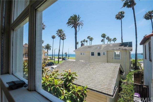 $1,000,000 | 31 Coronado Avenue, Long Beach, CA 90803