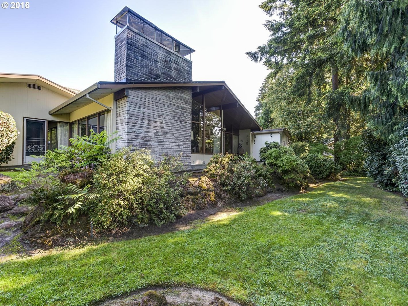 9750 Southwest Arborcrest Way Portland, OR 97225 - Photo 30 of 32 Gallery Image 30