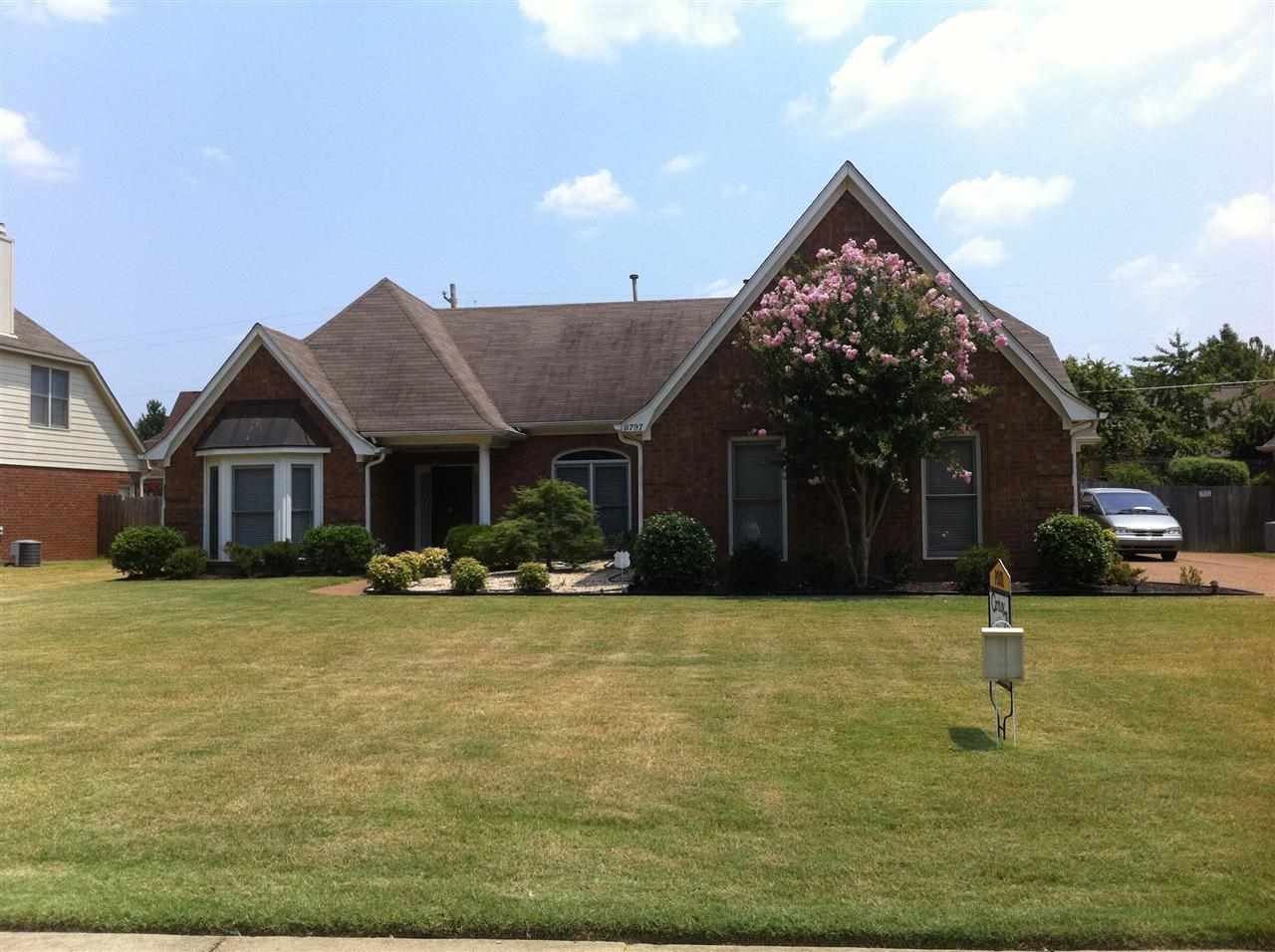 8797 Dexter Road Memphis, TN 38016 - Photo 1 of 16 Gallery Image 1