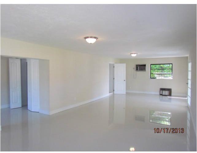 5879 Southwest 59th Street Miami, FL 33143 - Photo 8 of 28