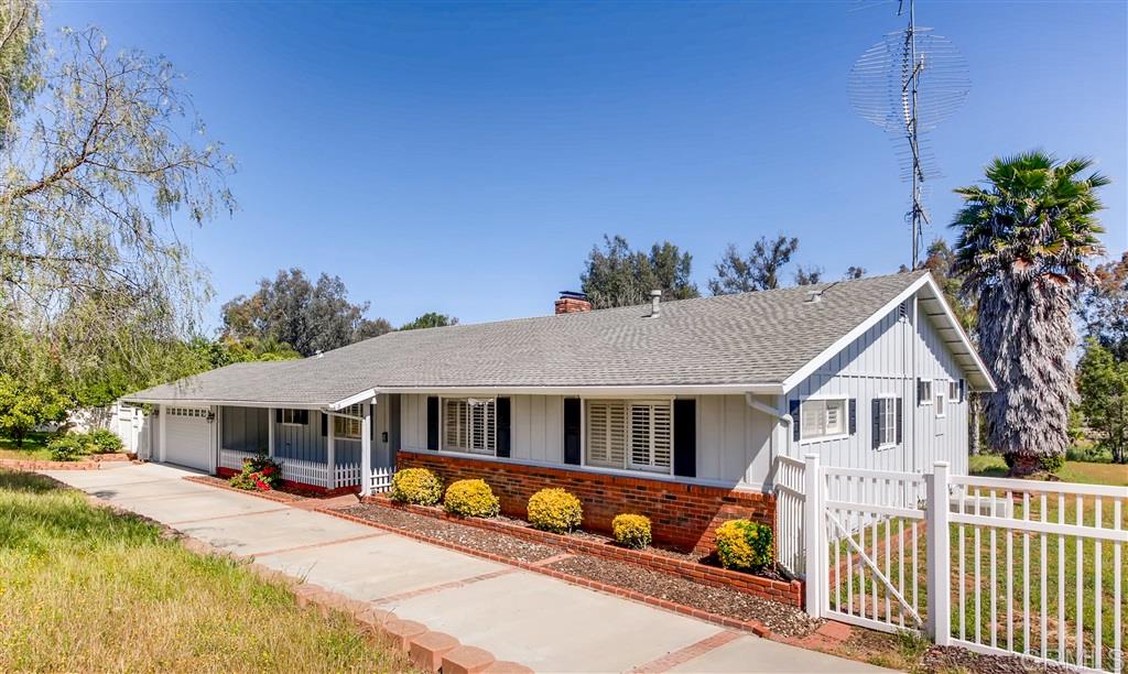 509 Verde Avenue Fallbrook, CA 92028 - Photo 3 of 25 Gallery Image 3