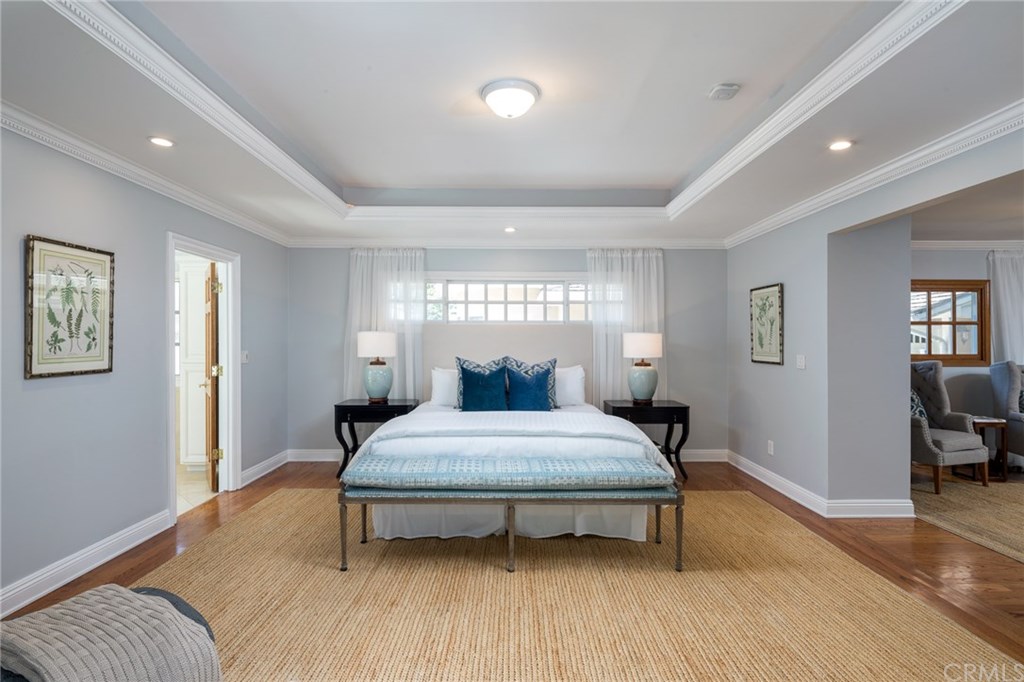 1437 La Perla Avenue Long Beach, CA 90815 - Photo 16 of 43