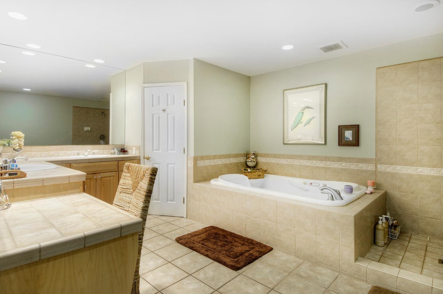 3236 Upper Lock Avenue Belmont, CA 94002 - Photo 26 of 32