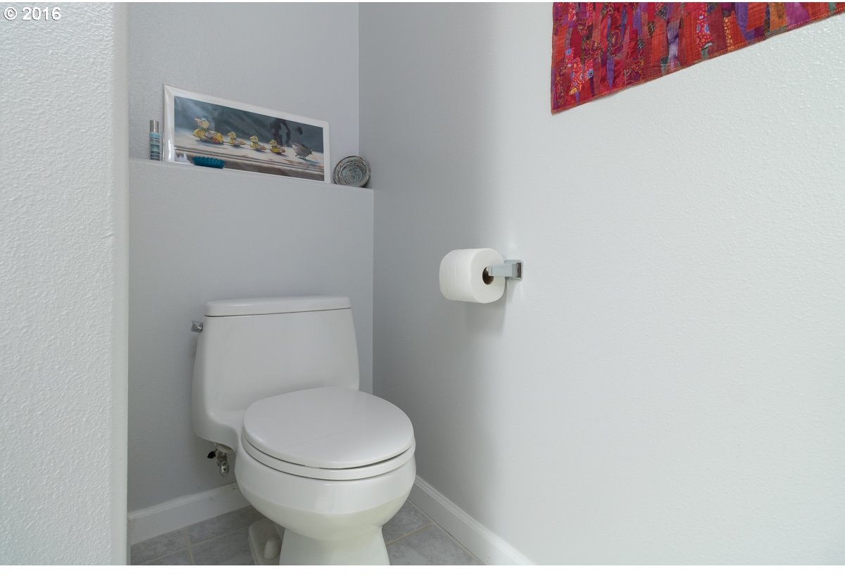 820 Cleveland Loop Road Roseburg, OR 97471 - Photo 11 of 26 Gallery Image 11