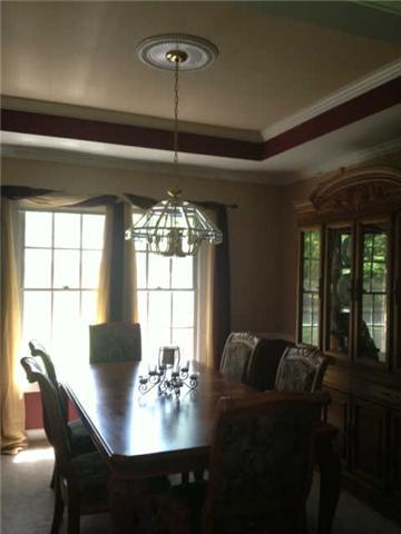 131 Breckenridge Road Tullahoma, TN 37388 - Photo 8 of 10 dinning room has all the trimmings come lets eat.