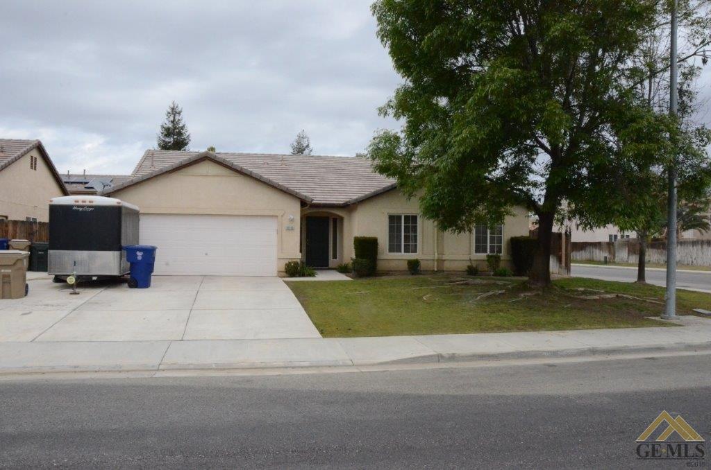10702 High Plateau Way Bakersfield, CA 93311 - Photo 1 of 32