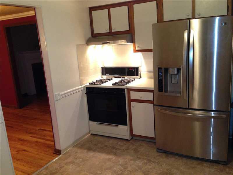 6 Ridgecrest Drive Pittsburgh, PA 15235 - Photo 3 of 9 Gallery Image 3
