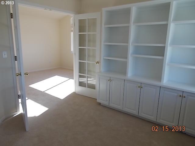 9826 Northwest Silver Ridge Loop Portland, OR 97229 - Photo 13 of 16 Gallery Image 13