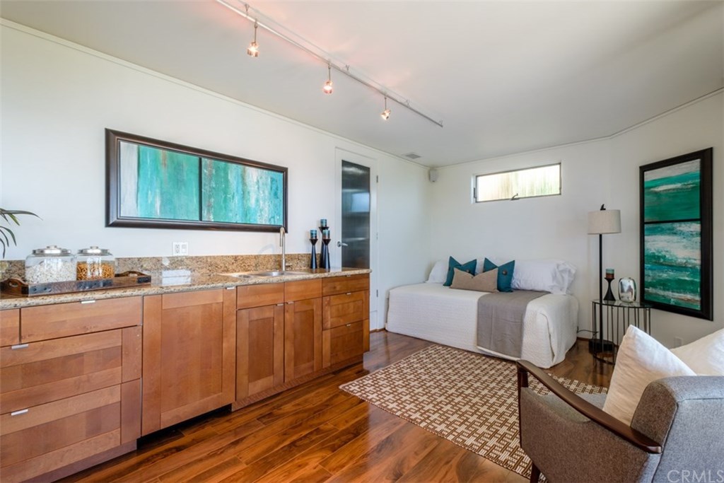 2595 Iris Way Laguna Beach, CA 92651 - Photo 27 of 35