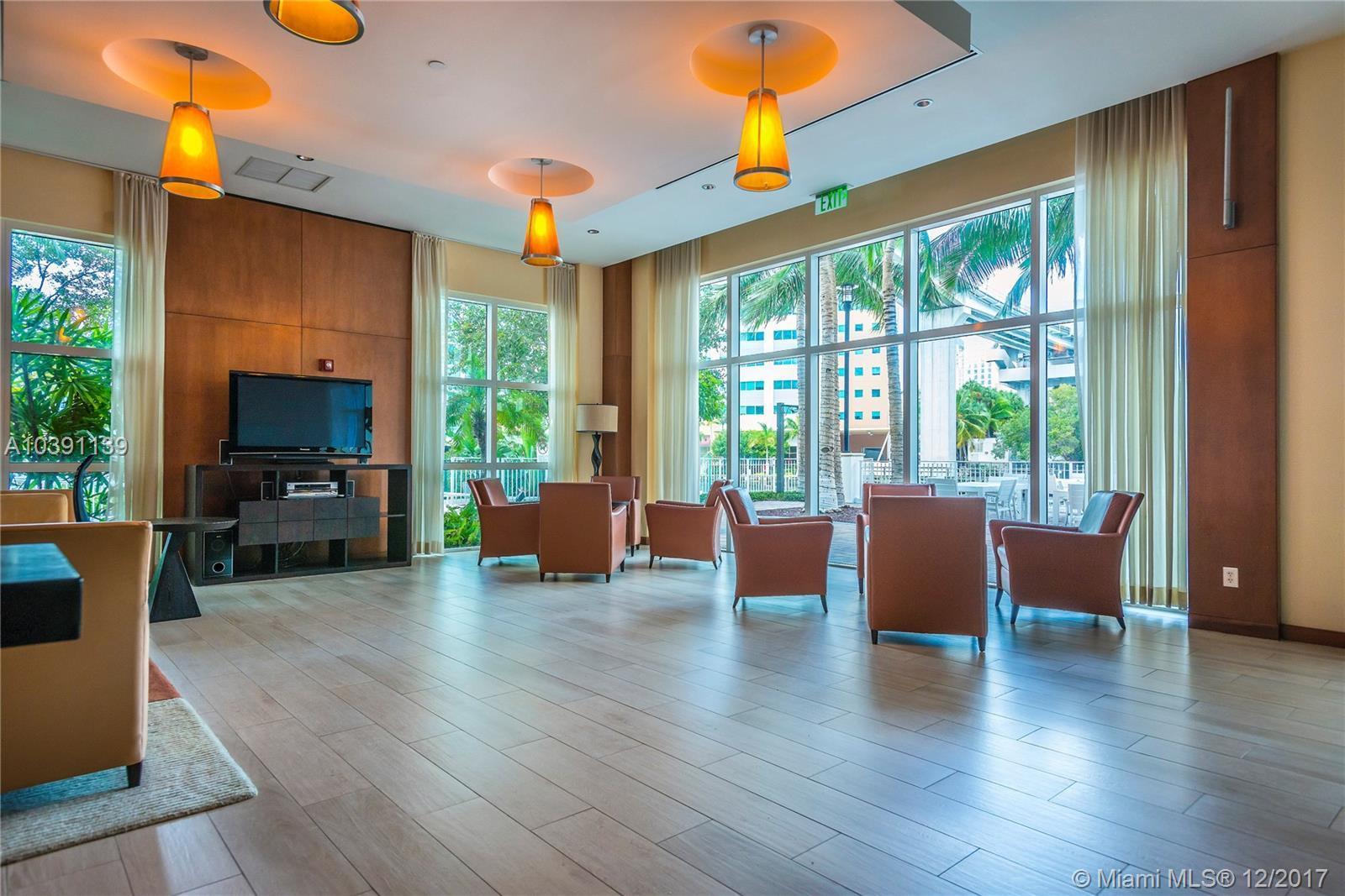 31 Southeast 5th Street, Unit 3110 Miami, FL 33131 - Photo 32 of 36