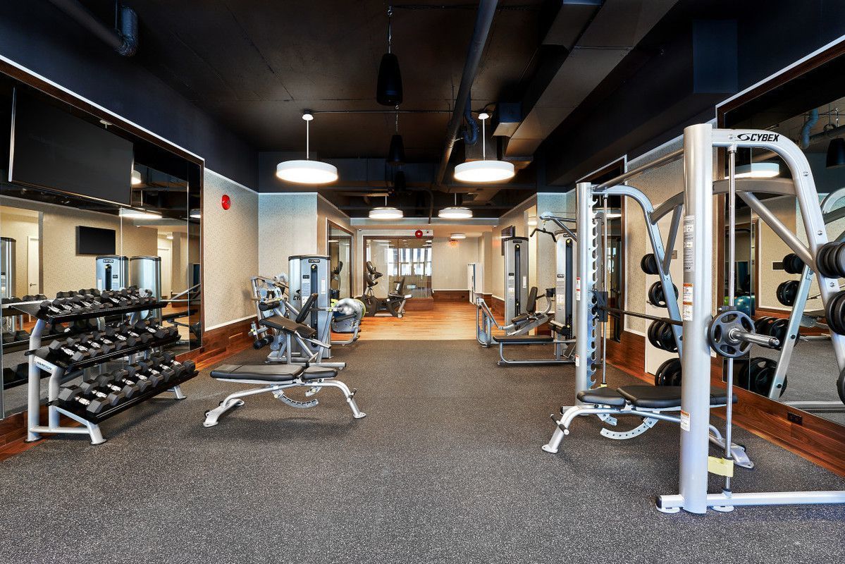 South Park Tower 124 W 60th St, Manhattan, NY 10023 - Photo 2 of 3