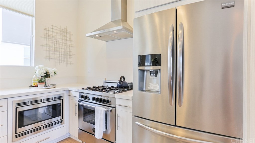 2203 Edendale Lane Silver Lake, CA 90026 - Photo 5 of 39