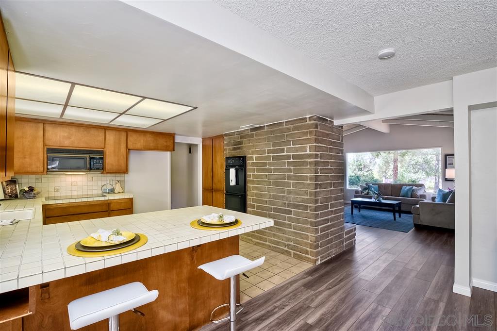 12873 Indian Trail Road Poway, CA 92064 - Photo 13 of 25 Gallery Image 13