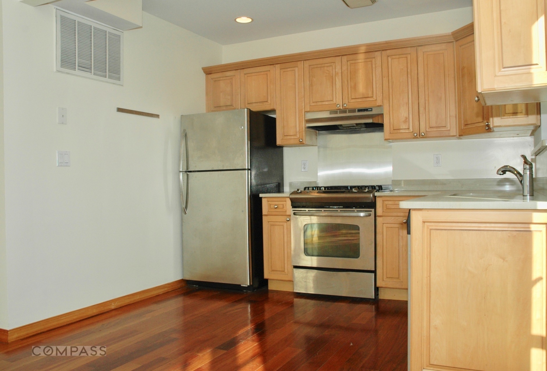 115 Kane Street, Unit 5A Brooklyn, NY 11231 - Photo 2 of 11