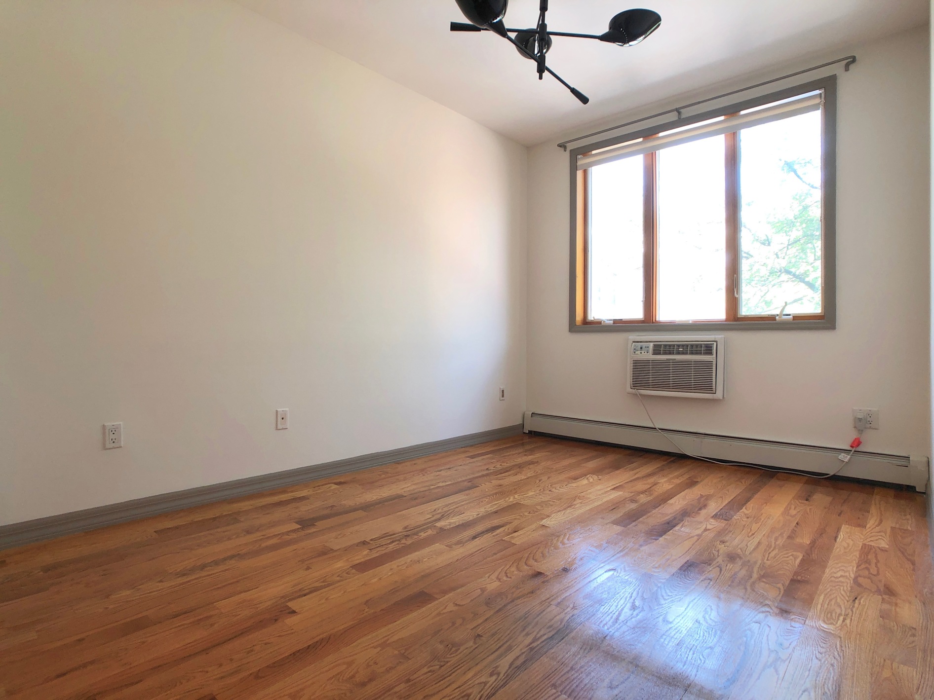 202 West 9th Street, Unit 2A Brooklyn, NY 11231 - Photo 4 of 7