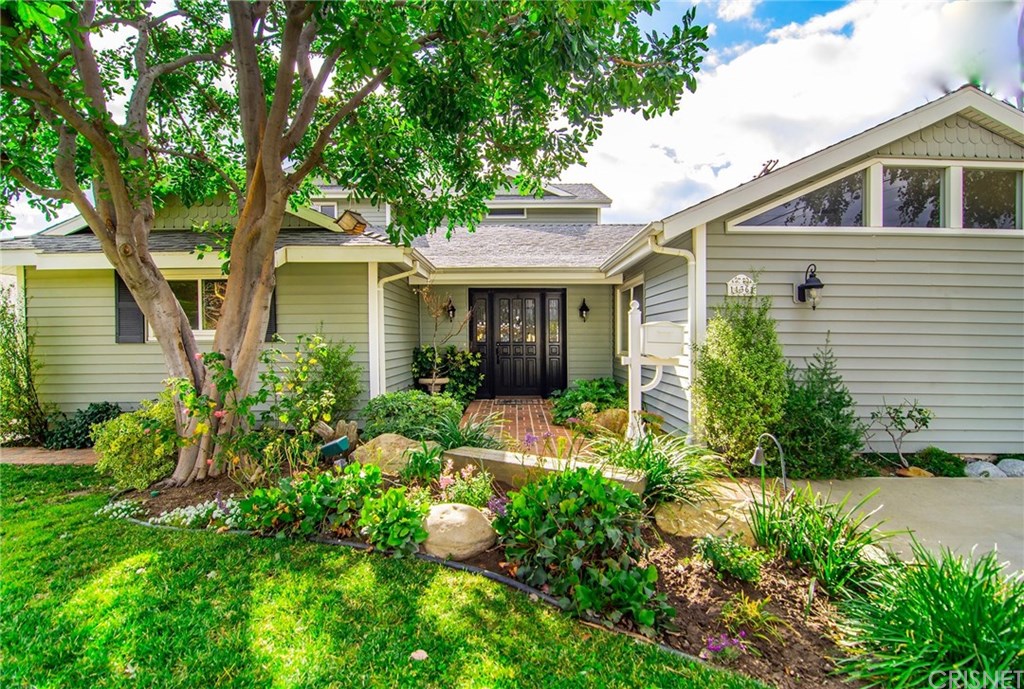 11361 Gaviota Avenue Granada Hills, CA 91344 - Photo 2 of 33