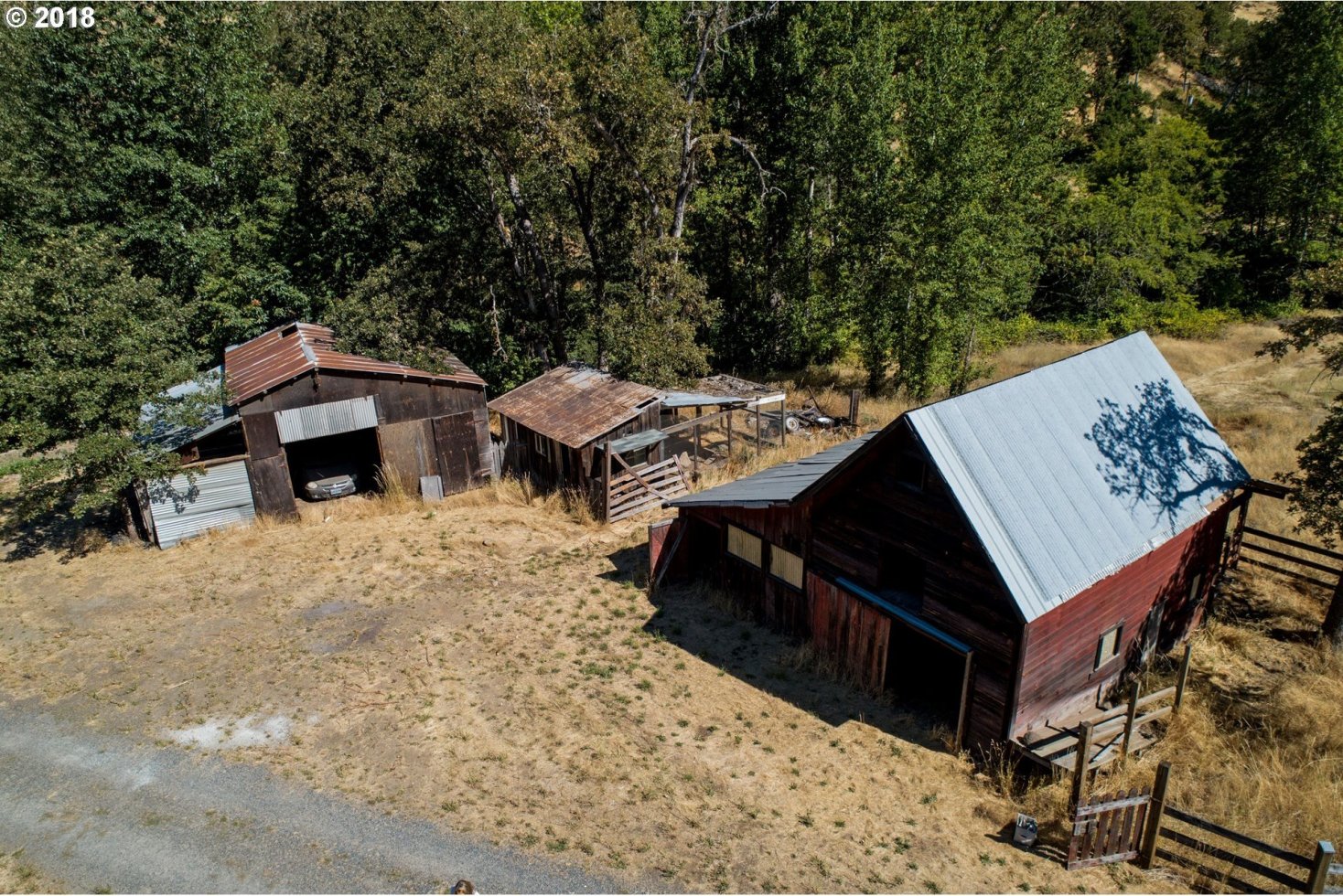 533 Wilson Road Mosier, OR 97040 - Photo 2 of 21 Gallery Image 2