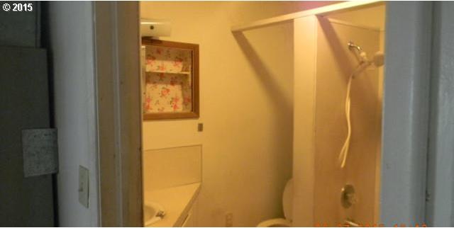 723 Southwest 27th Street Pendleton, OR 97801 - Photo 10 of 11