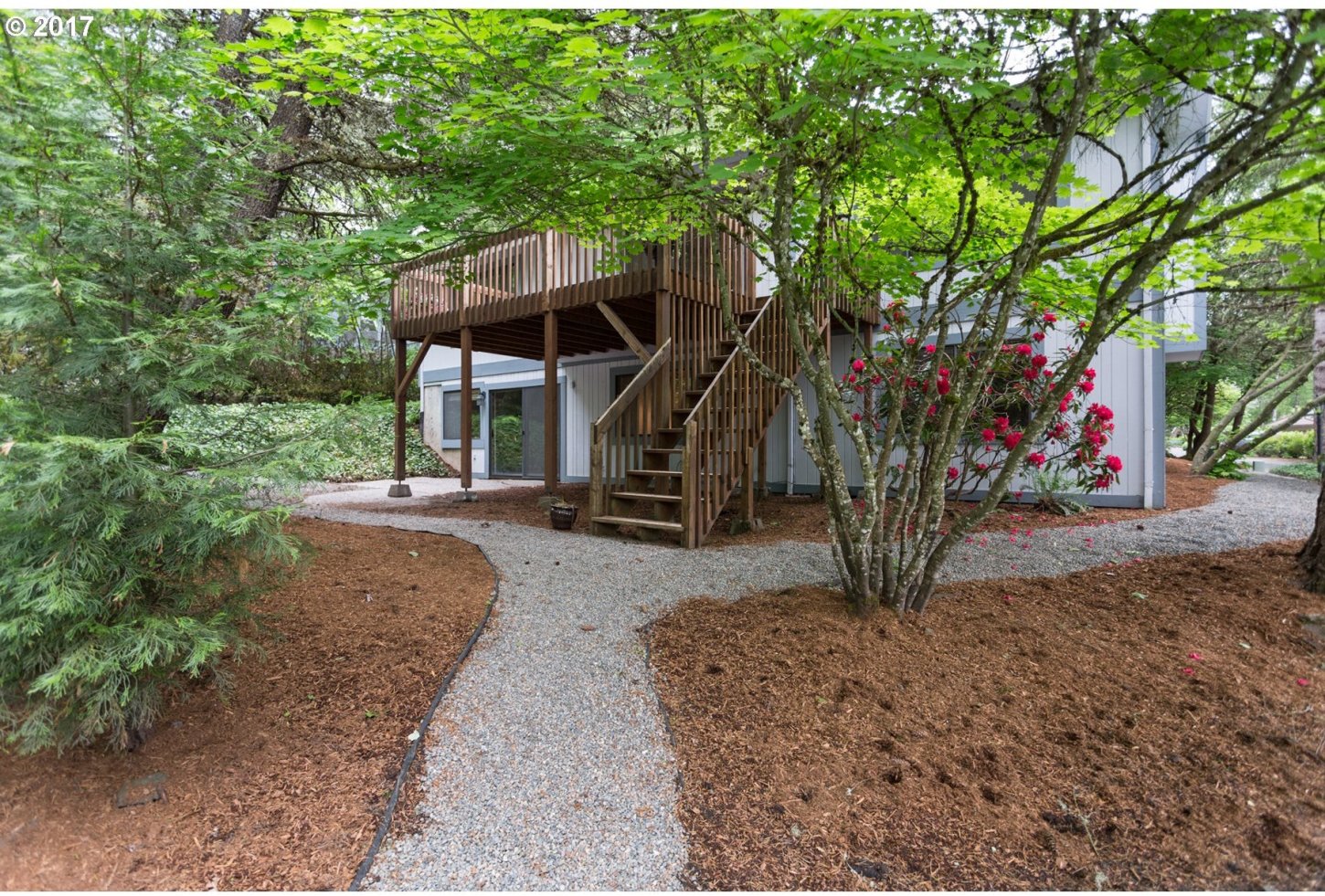 10009 Southwest Quail Post Road Portland, OR 97219 - Photo 19 of 21 Gallery Image 19